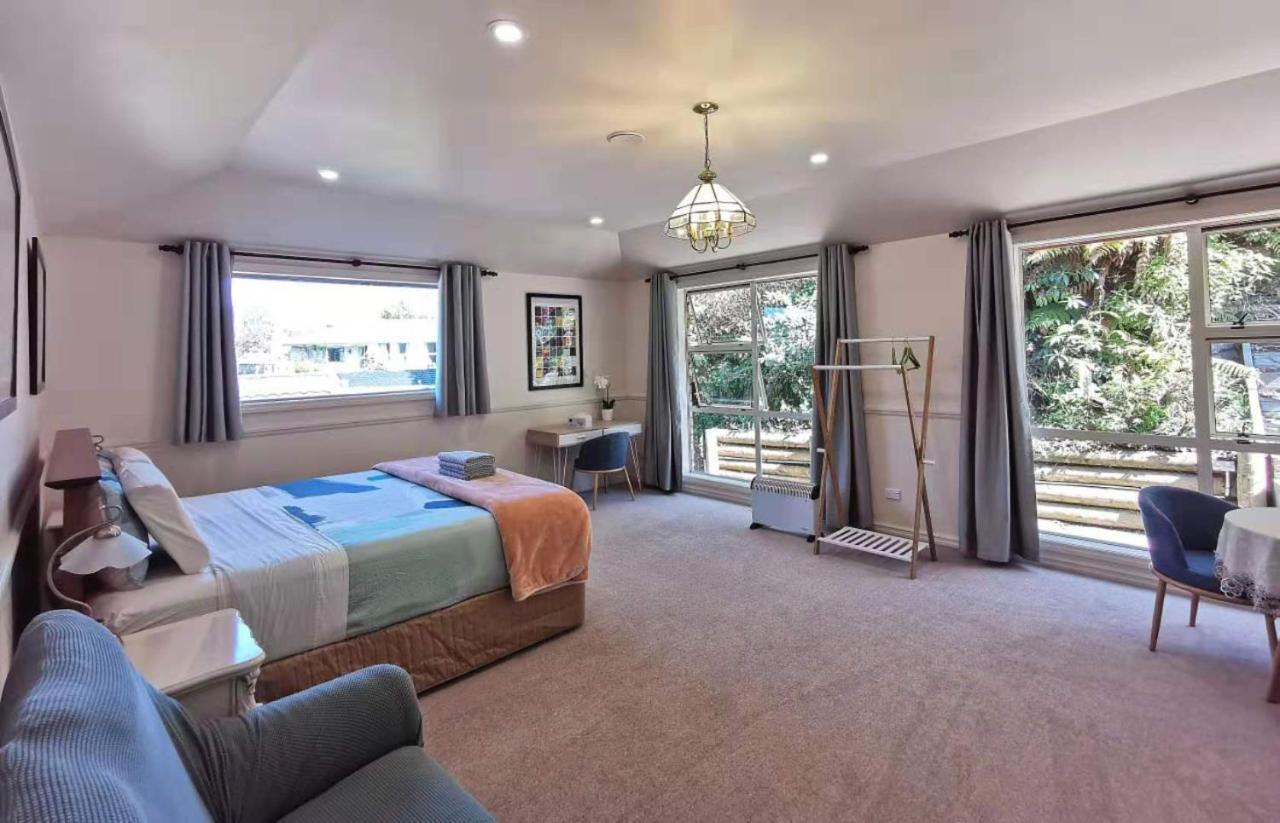 דנידין Large Private Room In Modern Stylish House מראה חיצוני תמונה